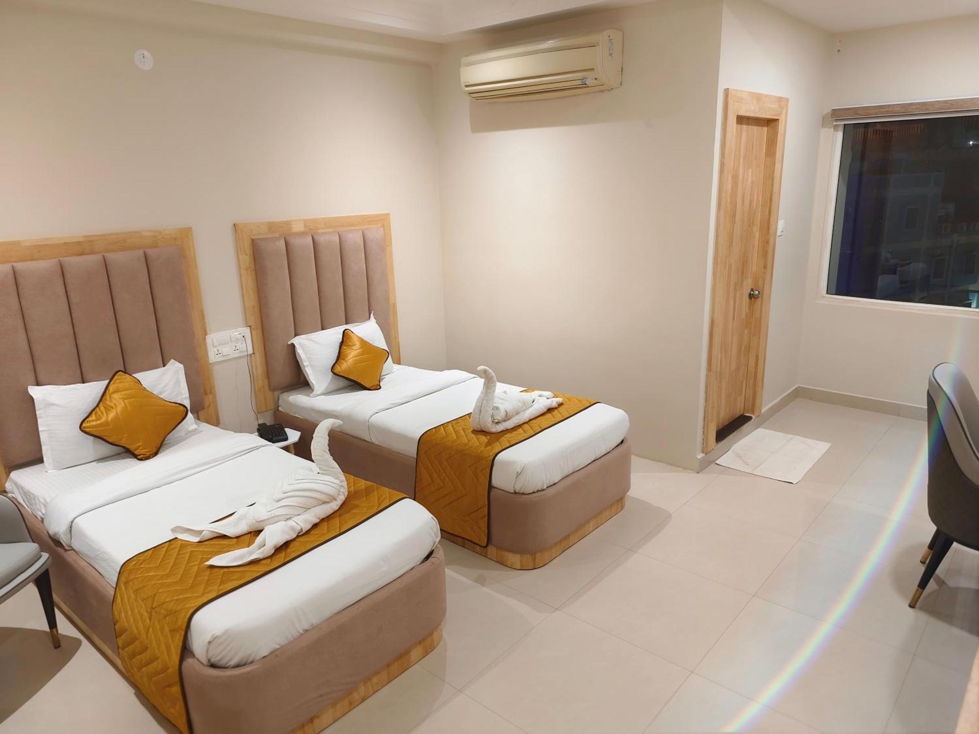 Hotel Mgm Grand Srikalahasti Εξωτερικό φωτογραφία