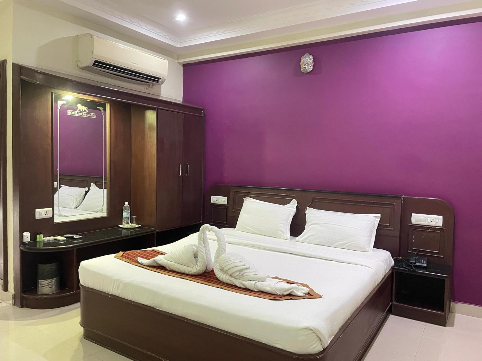 Hotel Mgm Grand Srikalahasti Εξωτερικό φωτογραφία