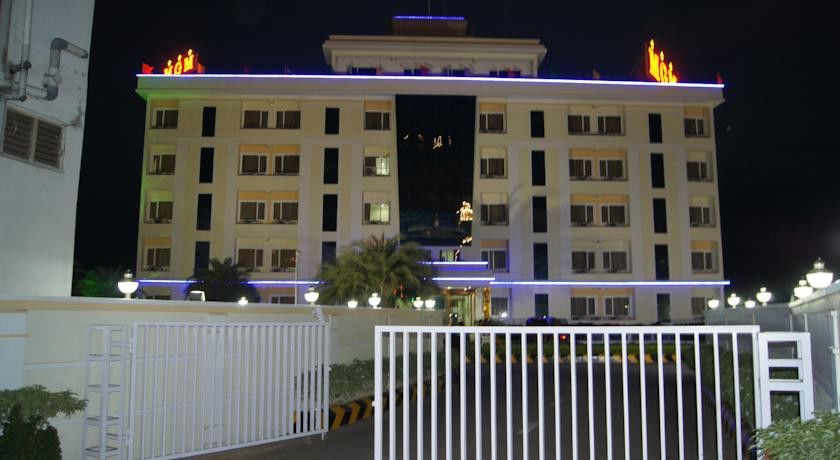 Hotel Mgm Grand Srikalahasti Εξωτερικό φωτογραφία