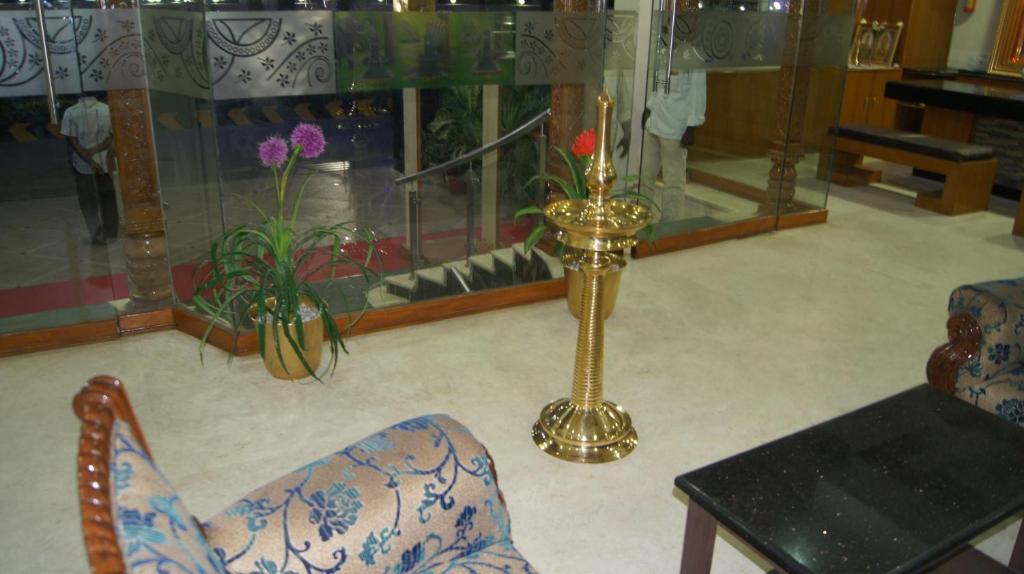 Hotel Mgm Grand Srikalahasti Εξωτερικό φωτογραφία