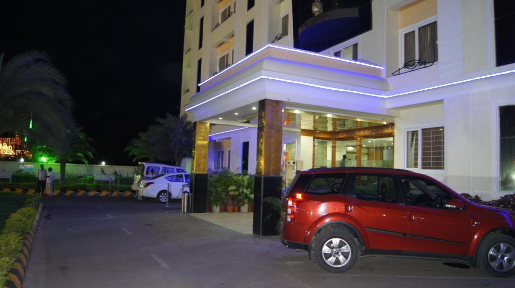 Hotel Mgm Grand Srikalahasti Εξωτερικό φωτογραφία